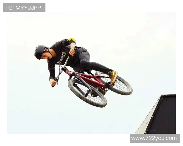 成都极限运动队团队协作引发热议与争议的背后故事探讨