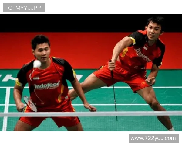 成都羽毛球队防反战术解析与实战应用探讨