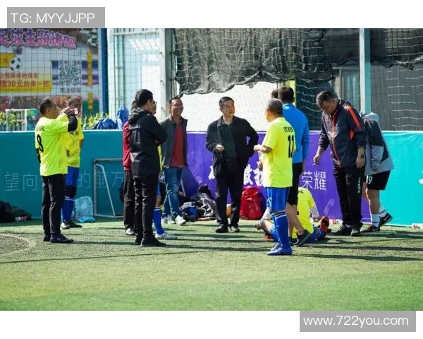 武汉足球队拼搏历程回顾全国锦标赛的荣耀与挑战