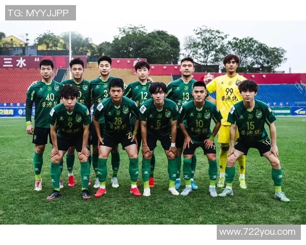 赛后分析：上海足球队与杭州足球队的战术对决与启示