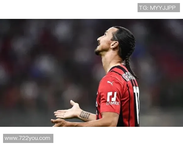 哈维西蒙斯的崛起之路:从天才少年到足球场上的耀眼明星 哈维西蒙斯的崛起之路:从天才少年到足球场上的耀眼明星