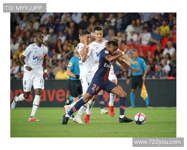 巴黎足球对阵卡昂的精彩对决揭示了法甲联赛的激烈竞争与球队实力的较量 巴黎足球对阵卡昂的精彩对决揭示了法甲联赛的激烈竞争与球队实力的较量