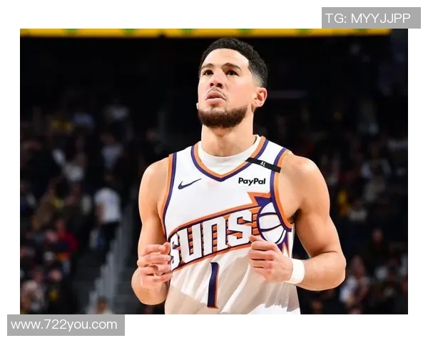 德文布克引领太阳队崛起成NBA新星展现无限潜力与激情