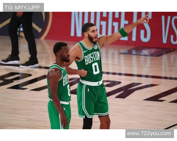 杰森塔图姆如何在NBA赛场上展现出色的领导力与竞技实力