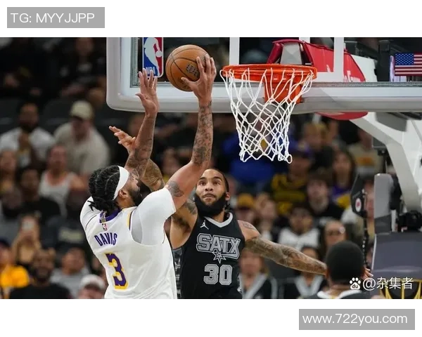 湖人对战马刺28号精彩回顾与赛后分析,球迷热议比赛亮点与球员表现 湖人对战马刺28号精彩回顾与赛后分析,球迷热议比赛亮点与球员表现