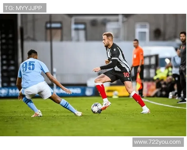 切尔西迎战格里姆斯比期待精彩对决球迷热情高涨助威球队奋战