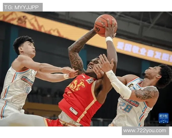 广厦与山东华数的激烈对决揭示了篮球战术与团队协作的完美结合